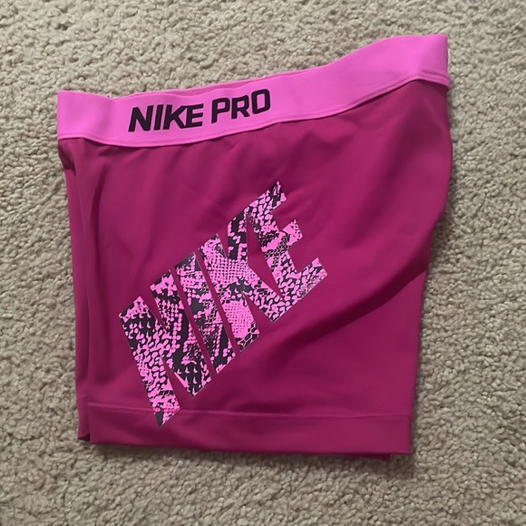 Nike Pro 3” Shorts - Picture 2 of 3